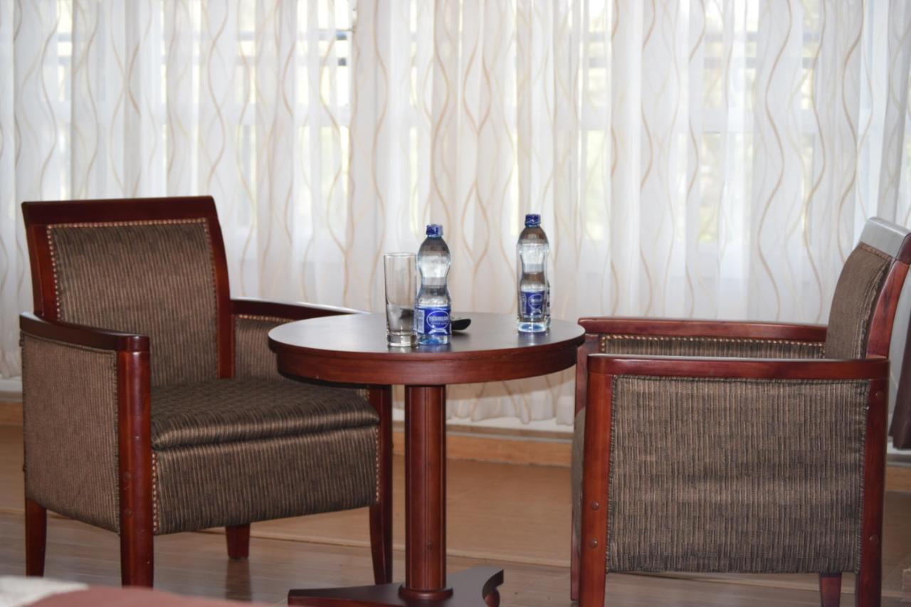 Esikar Gardens Hotel Narok Dış mekan fotoğraf